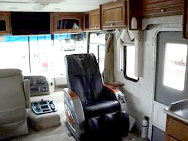 Vanity Vans of Bollywood Stars