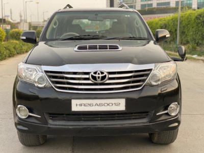 Buy Toyota Fortuner | VIP Number 0012 | 3.0 4×4 Manual, Year 2010