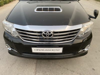 Buy Toyota Fortuner | VIP Number 0012 | 3.0 4×4 Manual, Year 2010