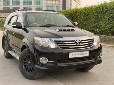 Buy Toyota Fortuner | VIP Number 0012 | 3.0 4×4 Manual, Year 2010