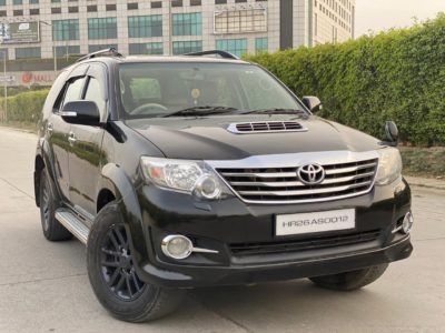 Buy Toyota Fortuner | VIP Number 0012 | 3.0 4×4 Manual, Year 2010