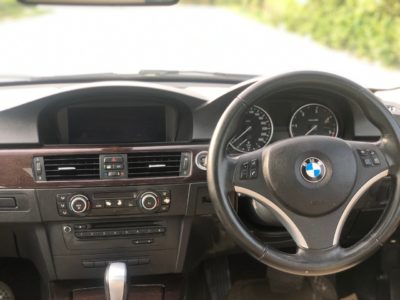 BMW 320d 2011 Highline | Sunroof – Display Screen – Electronic Steering | TOP MODEL | 16,000 KM Only
