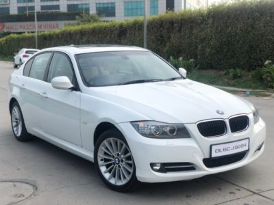 BMW 320d 2011 Highline | Sunroof – Display Screen – Electronic Steering | TOP MODEL | 16,000 KM Only