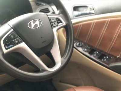 Hyundai White Verna Fluidic 1.6 CRDi SX Automatic, 2014, Diesel | 1st Owner & Brown interior