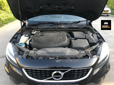 VOLVO V40 D3 R-Design 2018 | 23,000 KMs Only | Used Volvo in Delhi