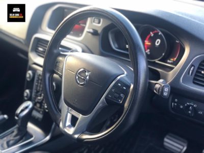 VOLVO V40 D3 R-Design 2018 | 23,000 KMs Only | Used Volvo in Delhi