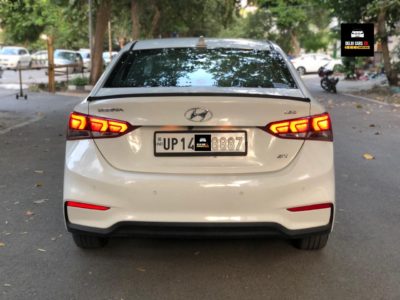 White Verna 1.6 SX CRDI AUTOMATIC 2018 | 1st Owner | 40,000 KMs Only | SUNROOF – By DelhiCars.net