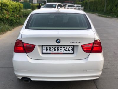 BMW 320d 2010 – HR26 REGD. (15 Years)