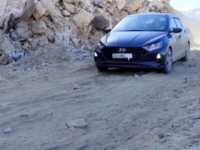 New Hyundai i20 Water Crossing and Off Roading