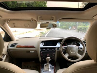 Audi A4 2010 – HR Number – Sunroof