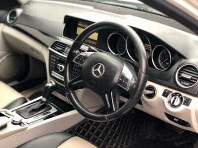 Mercedes C220d 2012 NEW SHAPE
