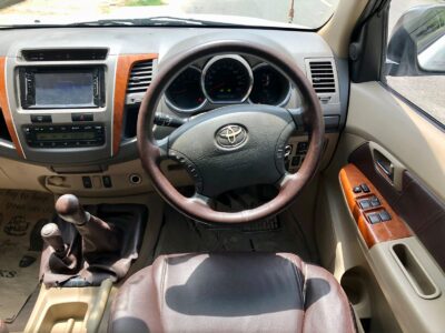 FORTUNER 3.0 4×4 2011