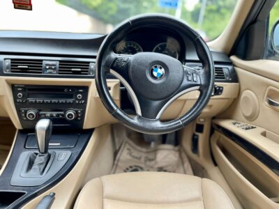BMW 320d 2011 – DEEP SEA