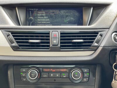 BMW X1 2013 SUNROOF