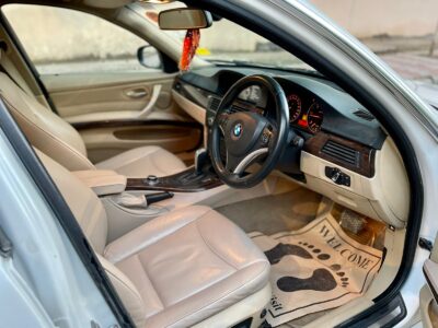 BMW 320d HIGHLINE 2010 SUNROOF