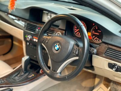 BMW 320d HIGHLINE 2010 SUNROOF