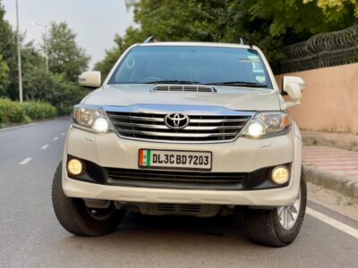 TOYOTA FORTUNER AUTOMATIC 2013