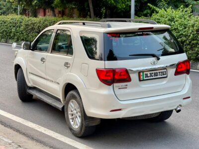 TOYOTA FORTUNER AUTOMATIC 2013