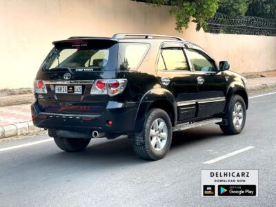 FORTUNER 3.0 4×4 2010 Black Manual Diesel