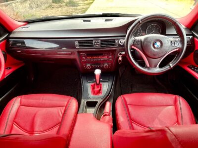 BMW 320d 2012 – Sports Line Interior
