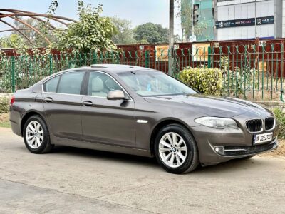 BMW 5 Series 520d 2013 – UP32 – INR 12.90 LAKH