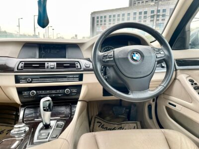 BMW 5 Series 520d 2013 – UP32 – INR 12.90 LAKH