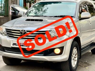 TOYOTA FORTUNER 2012/DEC AUTOMATIC
