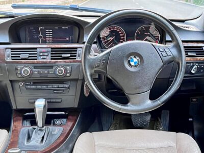 BMW 320i PETROL | INR 6.25 Lakh