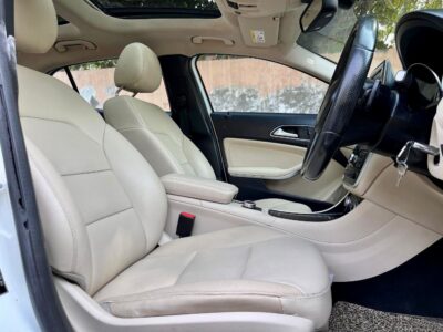 Mercedes GLA 200 2016 | INR 17.75 Lakh