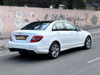 Mercedes C220d 2014 | INR 9.90 Lakh
