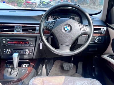 BMW 320i PETROL | INR 5.50 Lakh