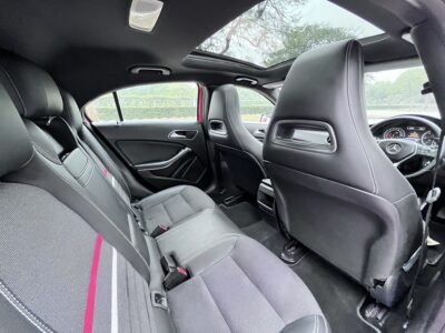Mercedes A180 2015 Sunroof | INR 11.75 Lakh