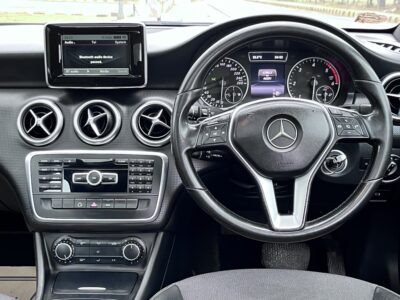 Mercedes A180 2015 Sunroof | INR 11.75 Lakh
