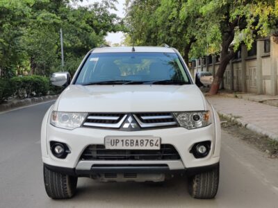 Pajero Sports Auto 2015 | INR 9.50 Lakh