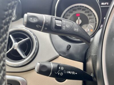 Mercedes GLA 200 Petrol 2016 | INR 17.50 Lakh